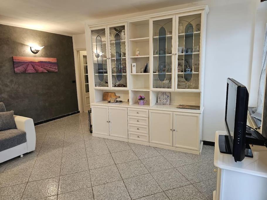 La Casa Della Lavanda Borgo Adorno Extérieur photo