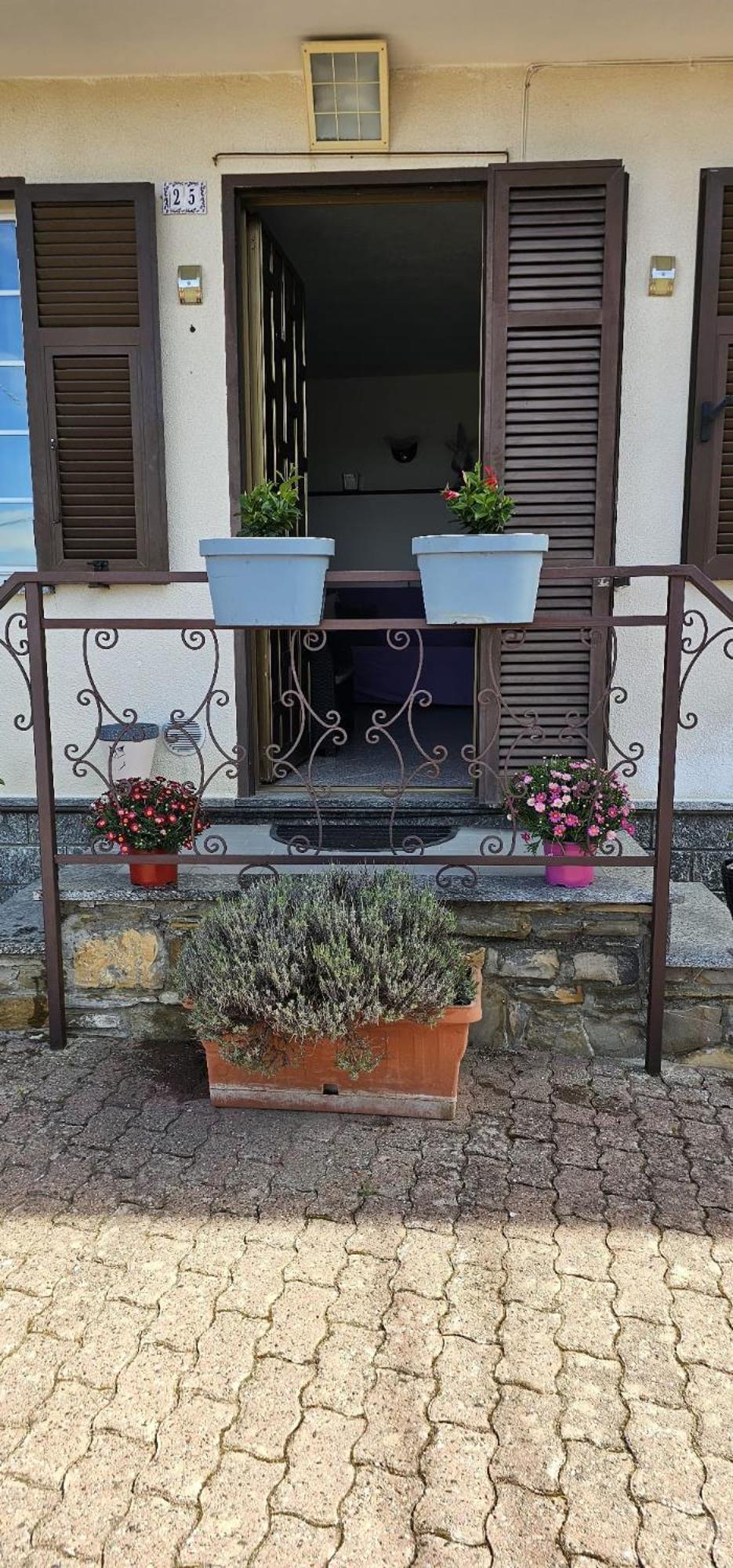 La Casa Della Lavanda Borgo Adorno Extérieur photo